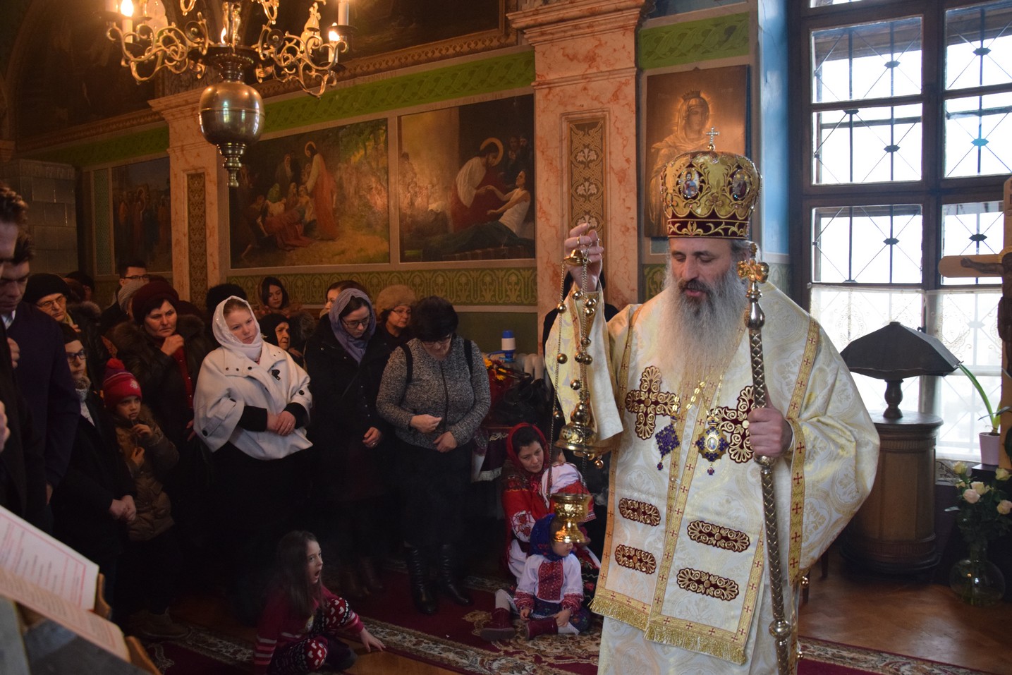 Liturghie săvârșită de IPS Mitropolit Teofan la Secția Pașcanu de la Spitalul Clinic de Pneumoftiziologie din Iaşi