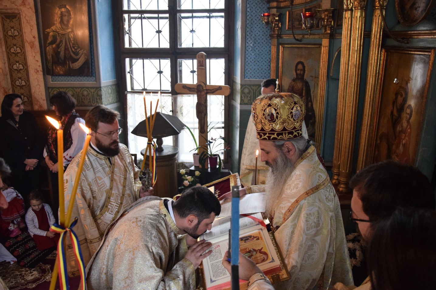 Liturghie săvârșită de IPS Mitropolit Teofan la Secția Pașcanu de la Spitalul Clinic de Pneumoftiziologie din Iaşi