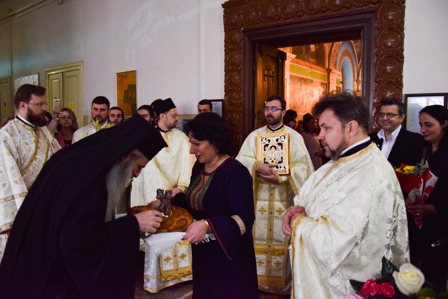 Liturghie săvârșită de IPS Mitropolit Teofan la Secția Pașcanu de la Spitalul Clinic de Pneumoftiziologie din Iaşi