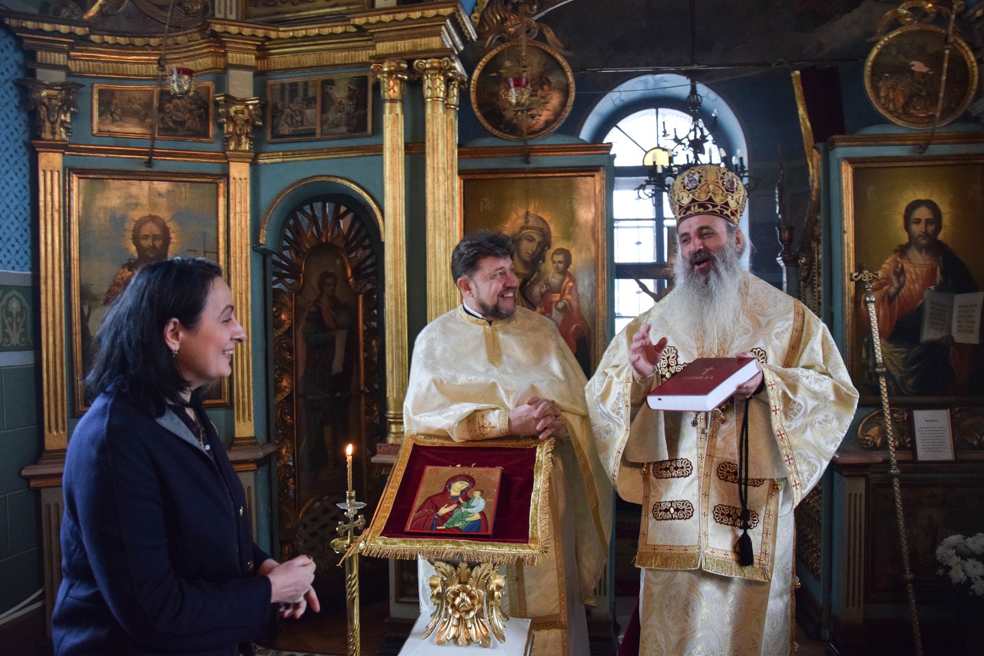 Liturghie săvârșită de IPS Mitropolit Teofan la Secția Pașcanu de la Spitalul Clinic de Pneumoftiziologie din Iaşi