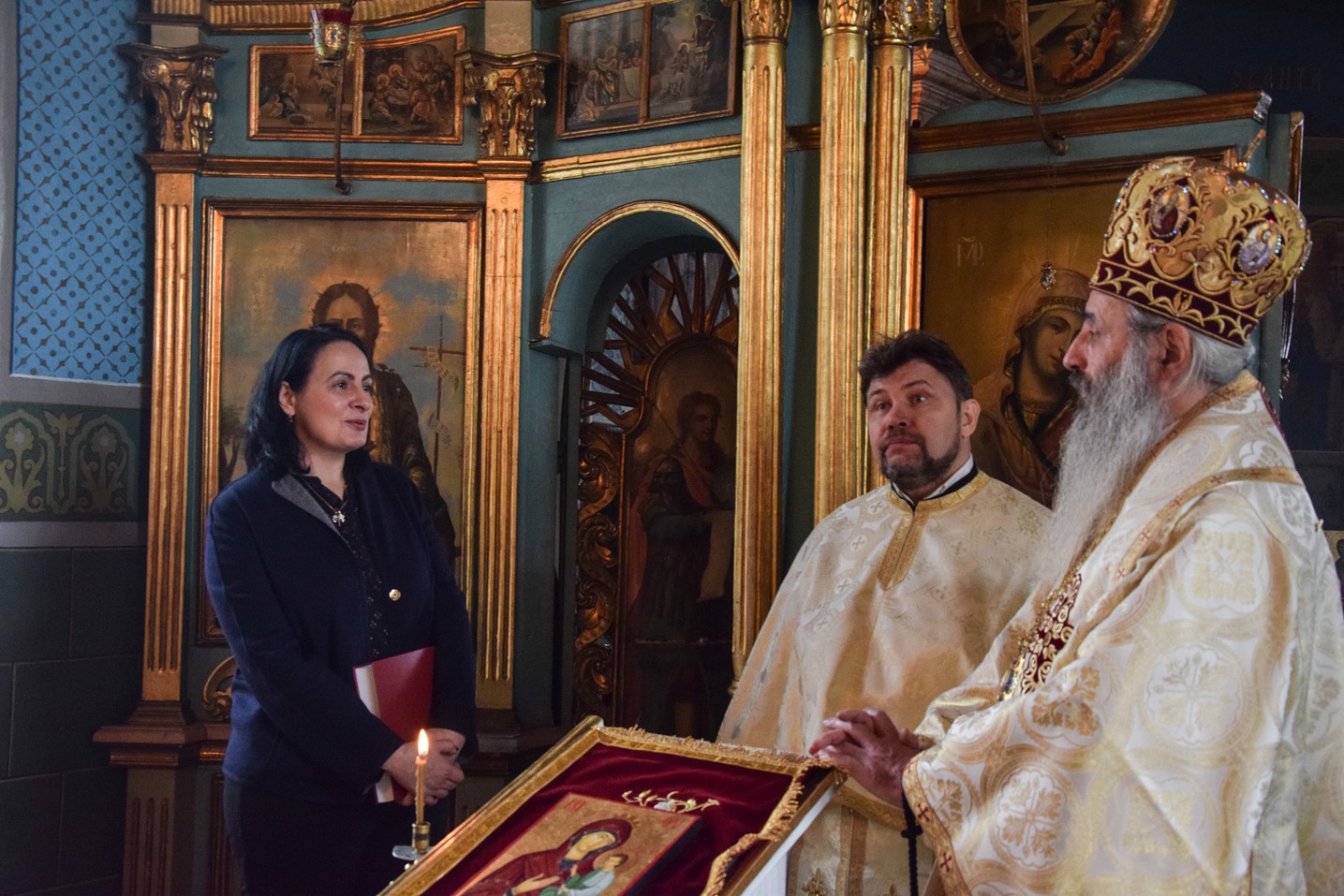 Liturghie săvârșită de IPS Mitropolit Teofan la Secția Pașcanu de la Spitalul Clinic de Pneumoftiziologie din Iaşi