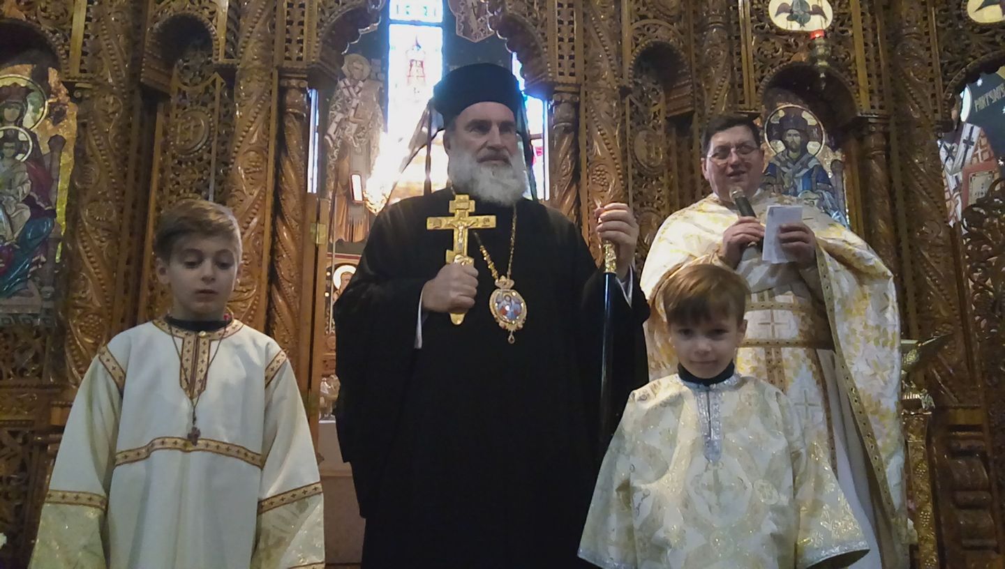 Slujbe arhiereşti în protopopiatele Bacău şi Vaslui