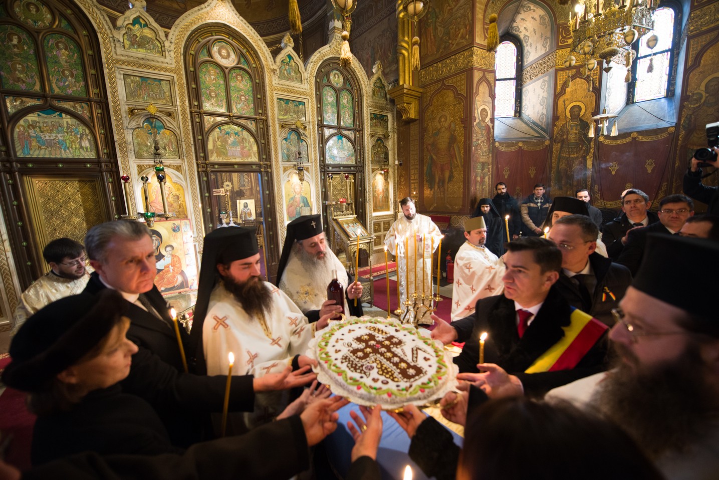 Ziua Unirii Principatelor, la Iași: „Centenarul ne cheamă la actualizarea jurămintelor rostite în 1859 și 1918”