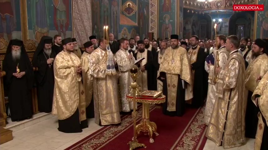 (Video) Te Deum de mulțumire pentru toată facerea de bine primită de la Dumnezeu Catedrala Episcopală din Huși, Sâmbătă, 21 octombrie 2017