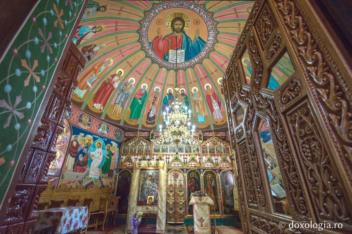 Mănăstirea Horăicioara / Foto: Oana Nechifor Mănăstirea Horăicioara