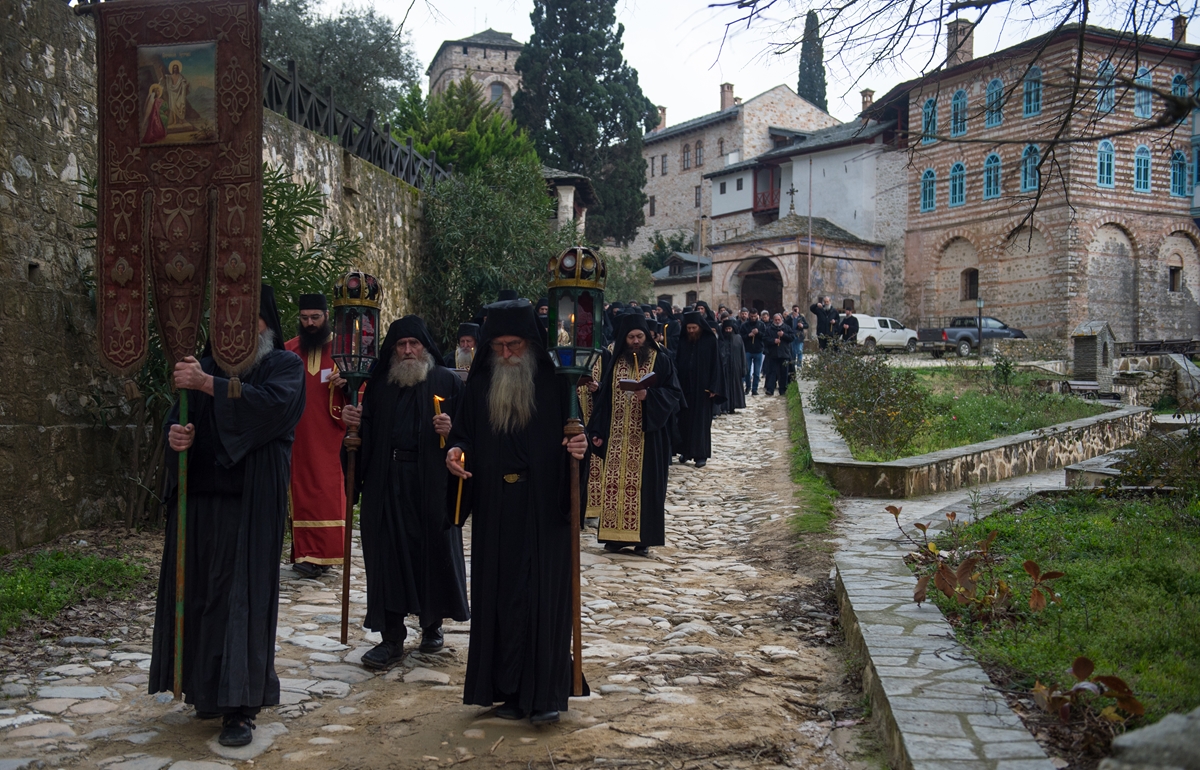 A trecut la Domnul părintele Chiril de la Hilandar, „micul gigant” al Sfântului Munte