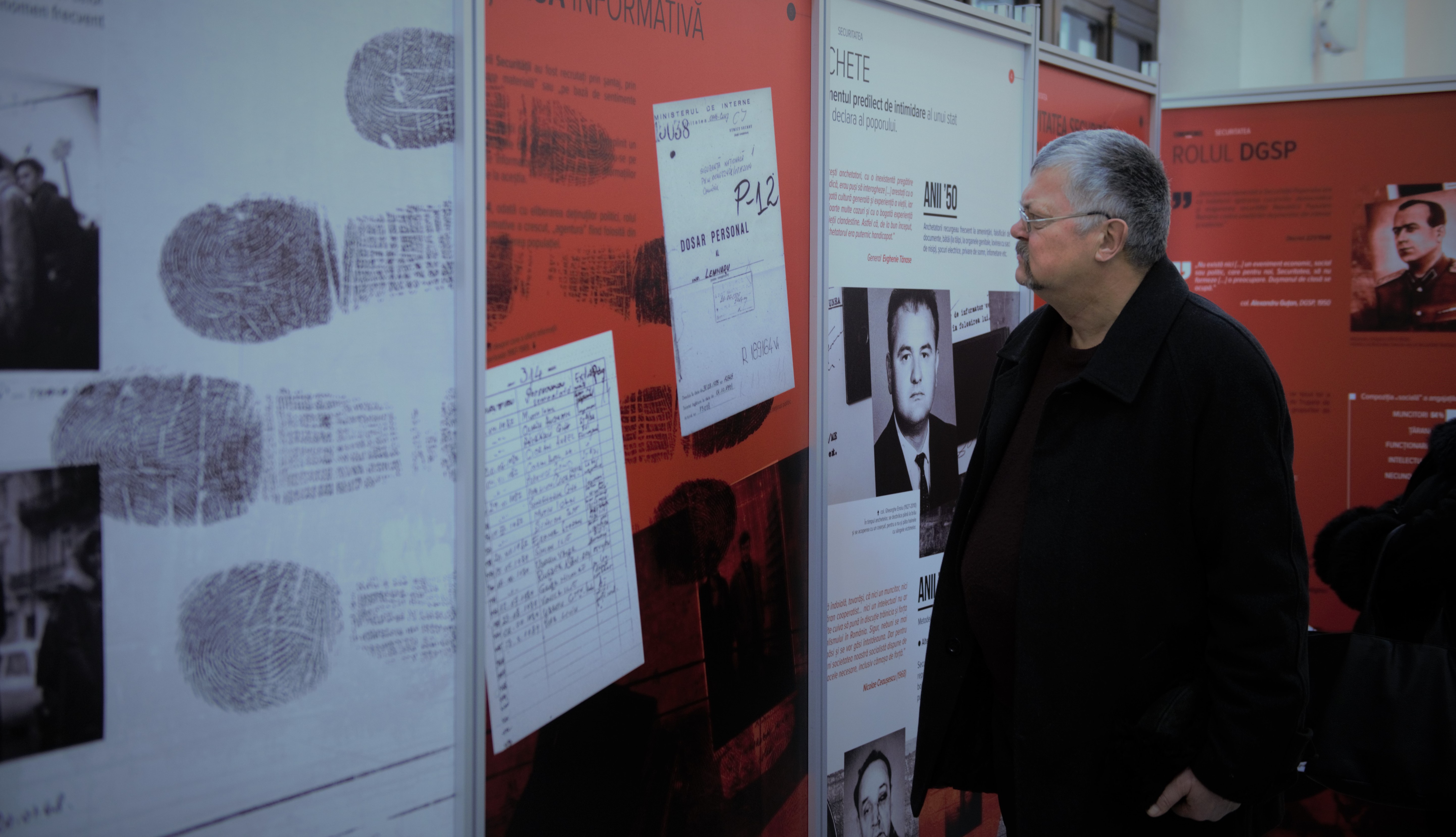 (Video) Expoziția foto-documentară „Comunismul în România” la Palatul Culturii din Iași