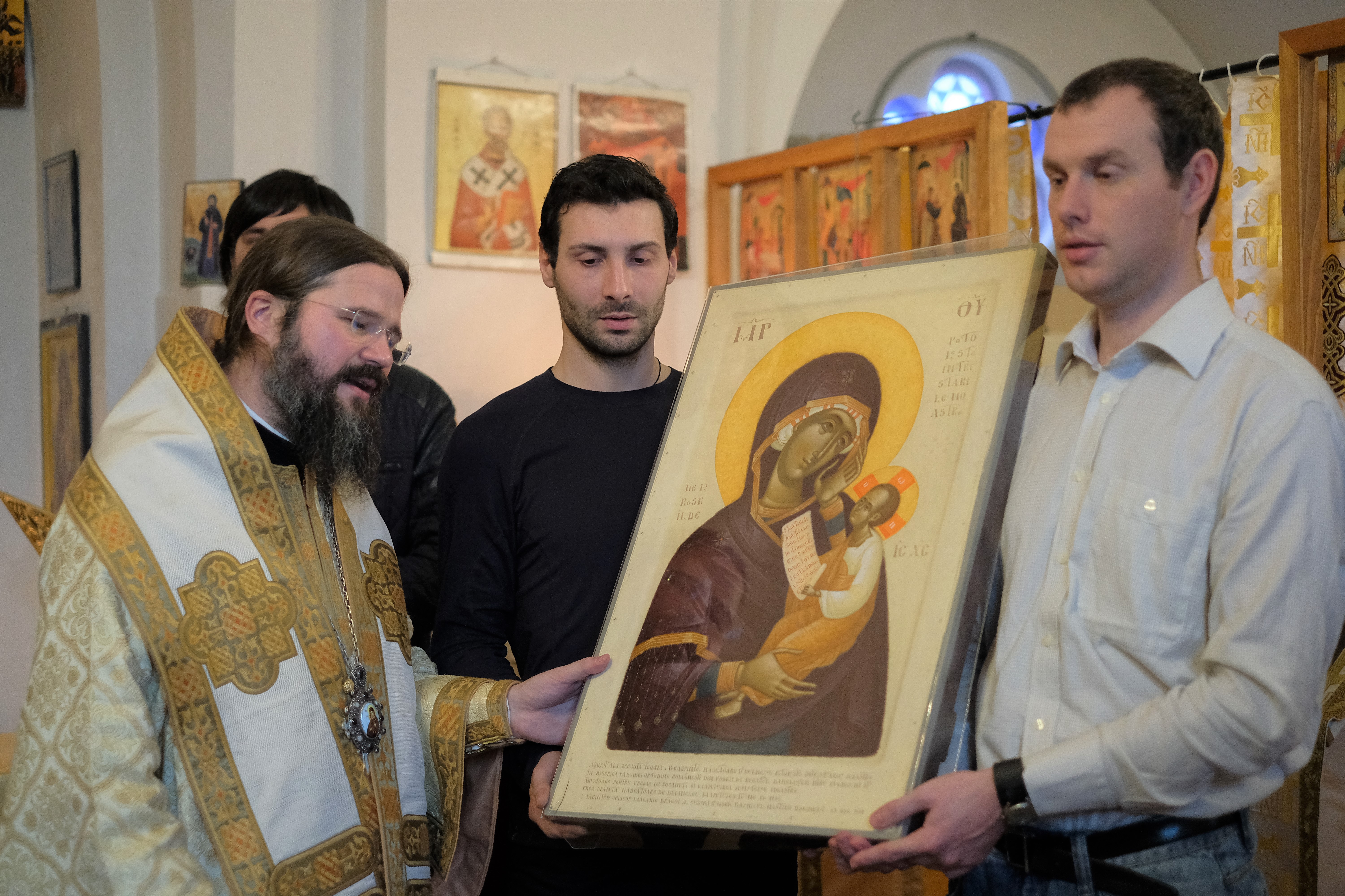 Părintele Episcop Macarie, în vizită misionară la românii din Danemarca Părintele Episcop Macarie, în vizită misionară la românii din Danemarca