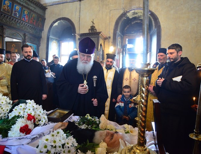 Moș Dobri Dobrev a fost înmormântat în satul său natal