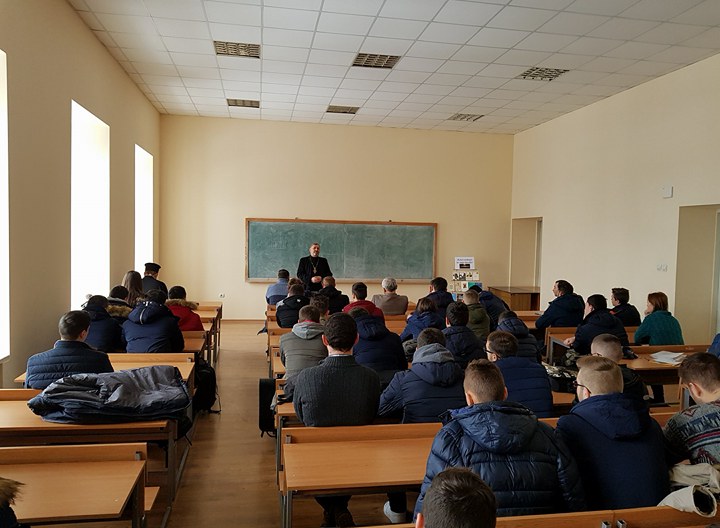 Conferinţă la Chişinău cu titlul „Tinerii creştini în faţa provocărilor secularizante ale lumii de astăzi“