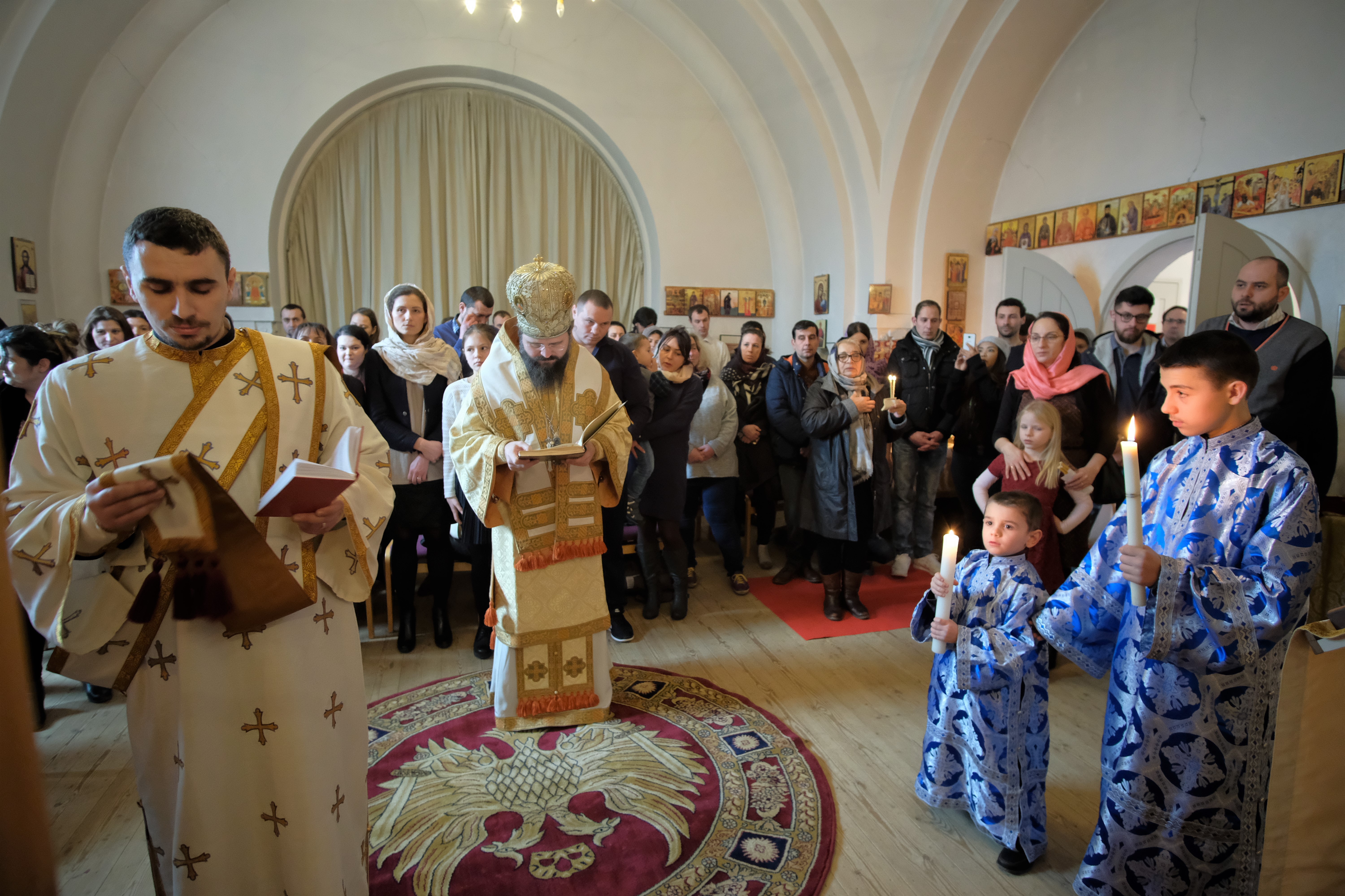 Părintele Episcop Macarie, în vizită misionară la românii din Danemarca