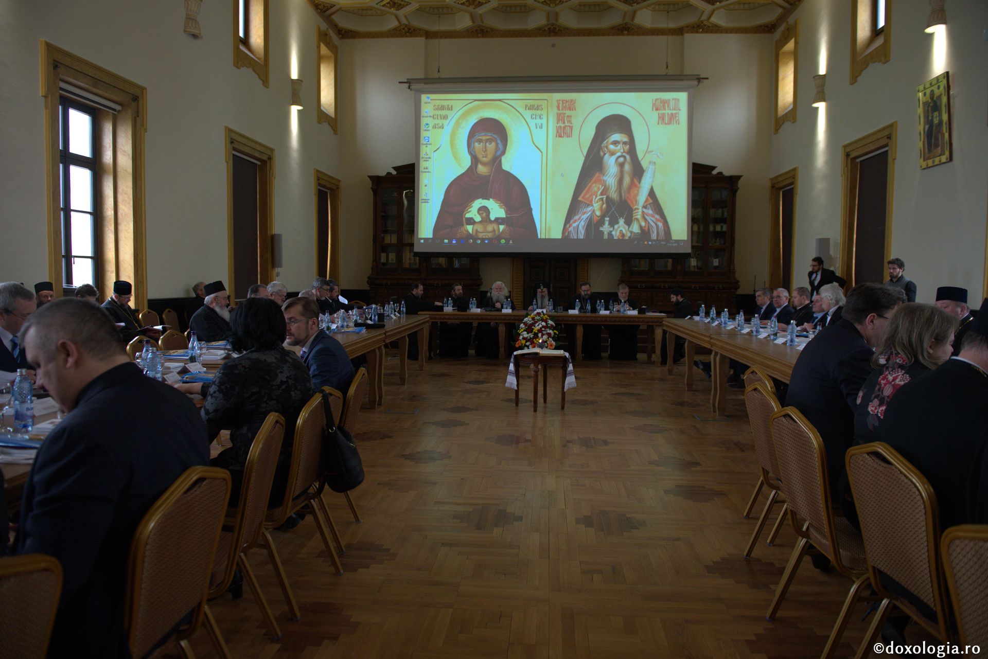 Foto: Constantin Comici Mărturisirea Adevărului, izvorul libertății noastre – o sinteză a activității Arhiepiscopiei Iașilor în anul 2017