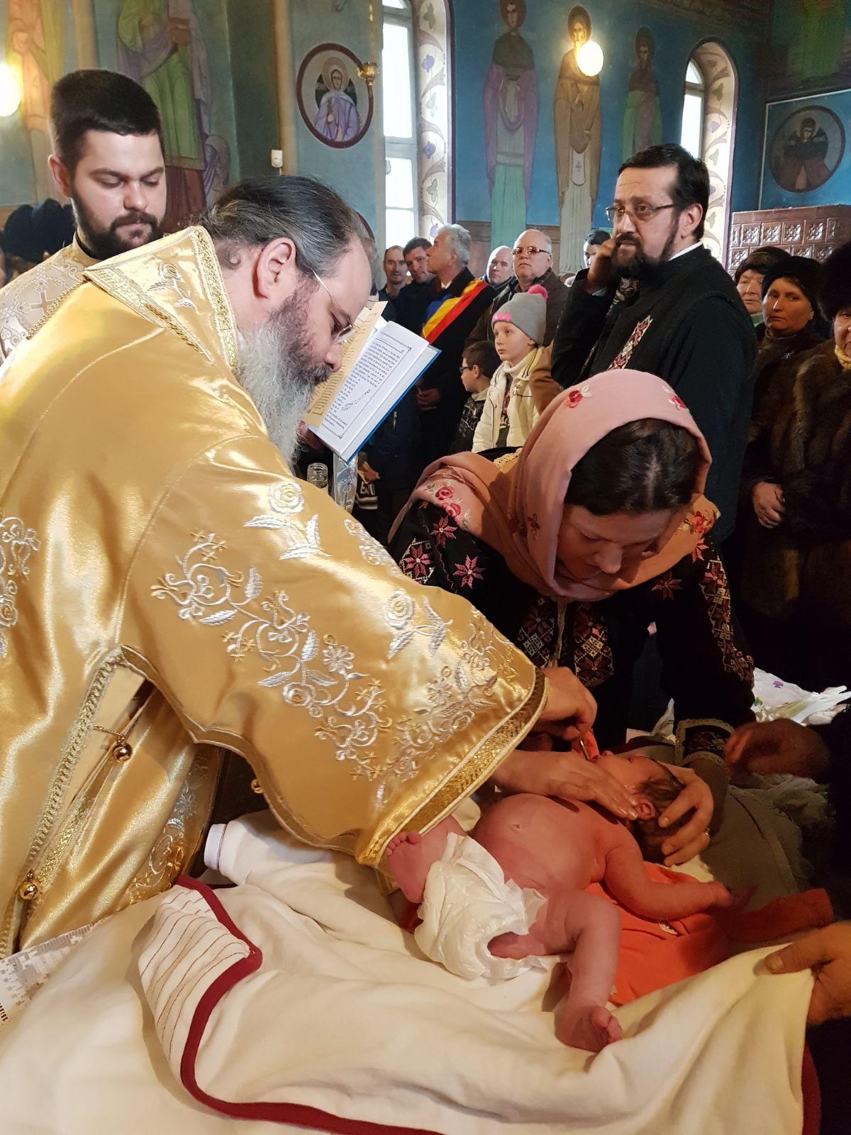 Binecuvântare arhierească în Parohia Burgheleşti - Tanacu