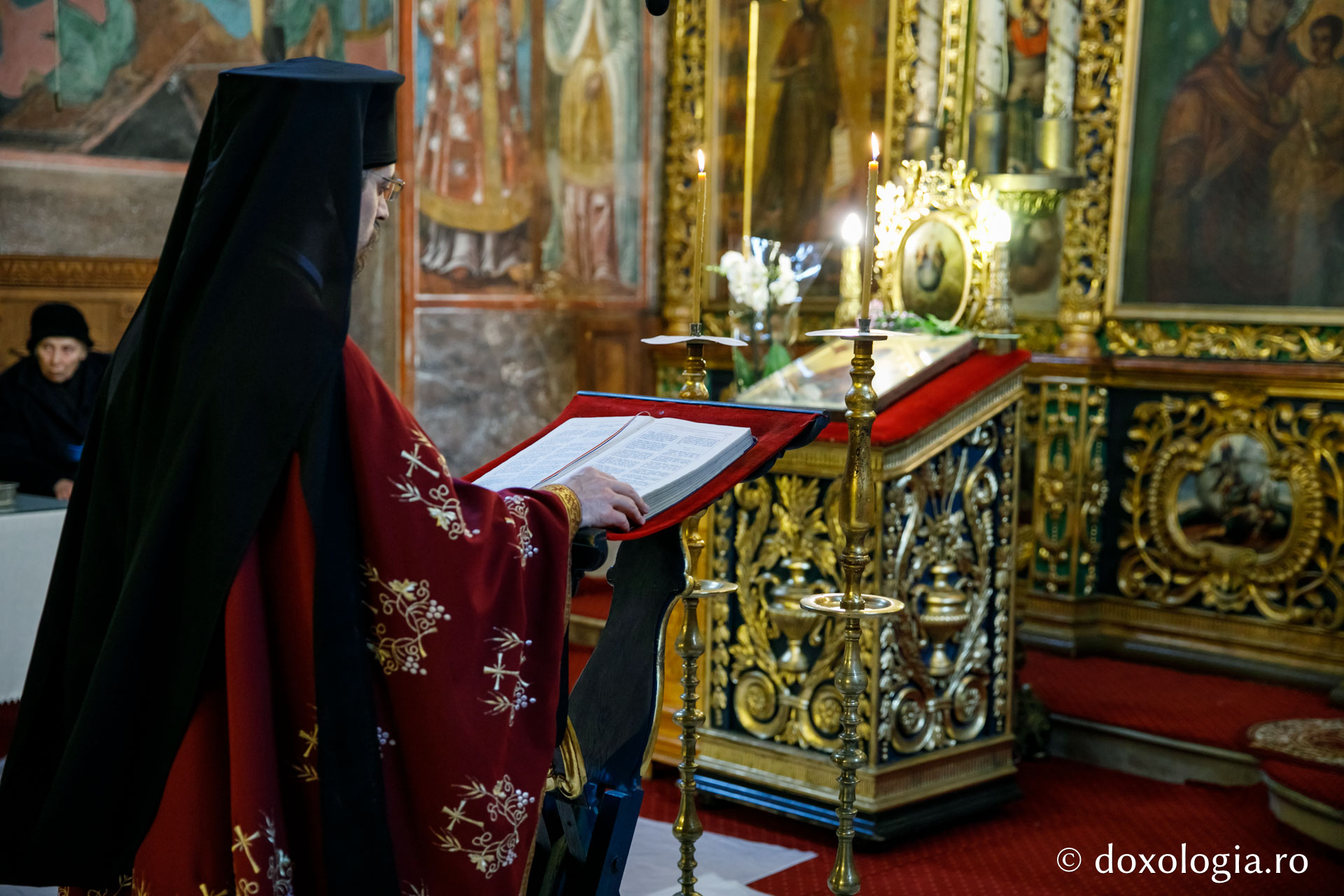 (Foto) Canonul cel Mare – un dialog cu Dumnezeu