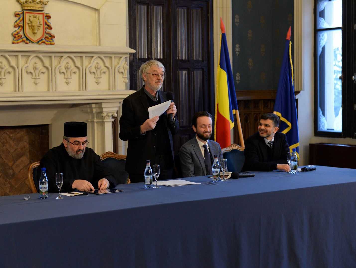 Conferința „Cuvântul Crucii” – de la comunitate la comuniune Conferința „Cuvântul Crucii” – de la comunitate la comuniune