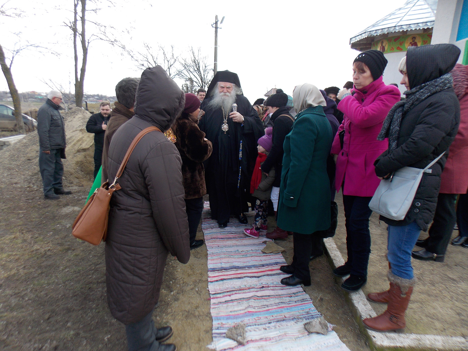 „Clopotul Unirii“ sfinţit de Preasfinţitul Calinic Botoşăneanul