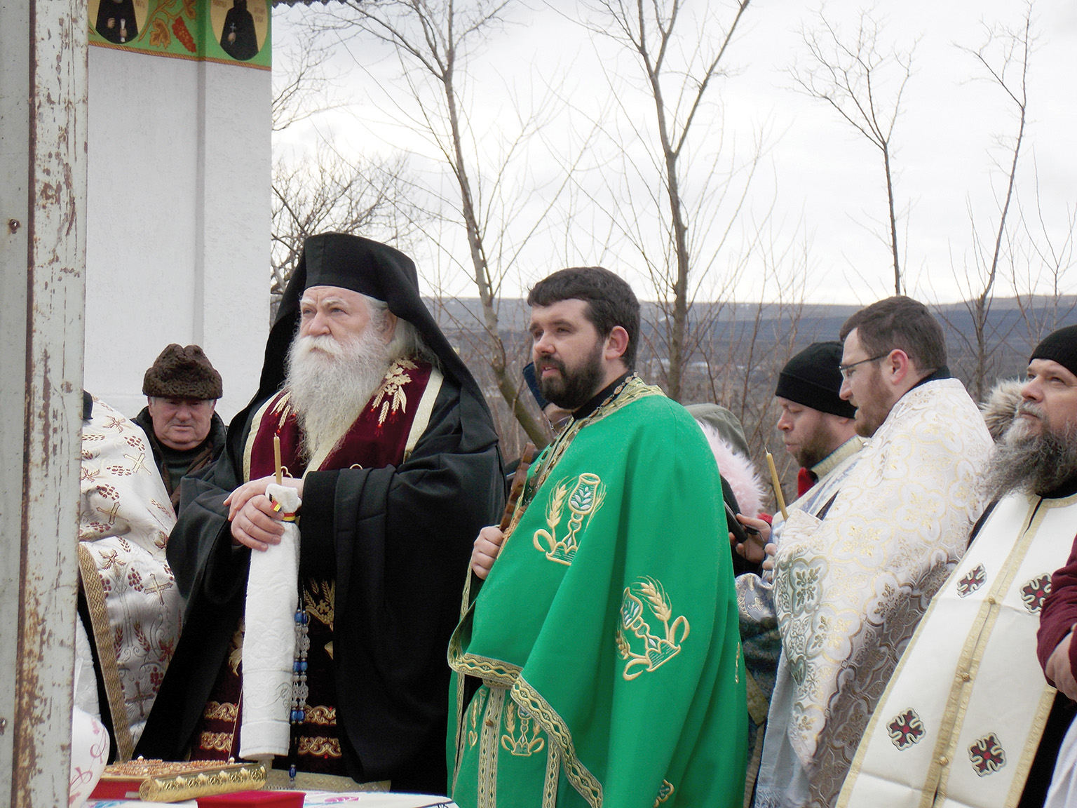 „Clopotul Unirii“ sfinţit de Preasfinţitul Calinic Botoşăneanul