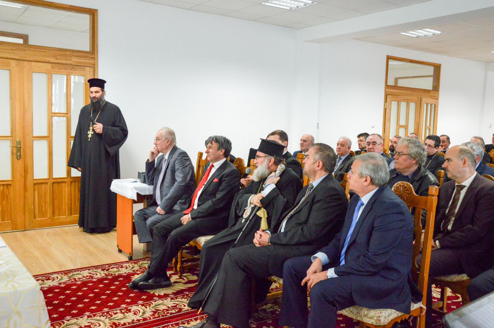 Adunarea eparhială a Arhiepiscopiei Romanului şi Bacăului