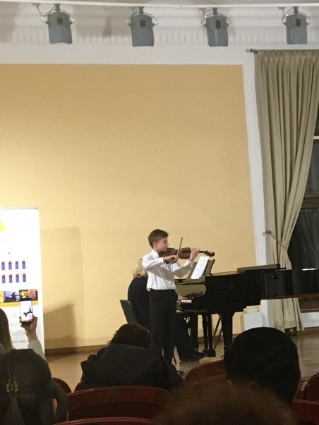 SOFR alături de proiectul ”Masterclass – vioară și pian”