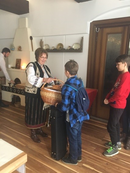 SOFR alături de proiectul ”Masterclass – vioară și pian”