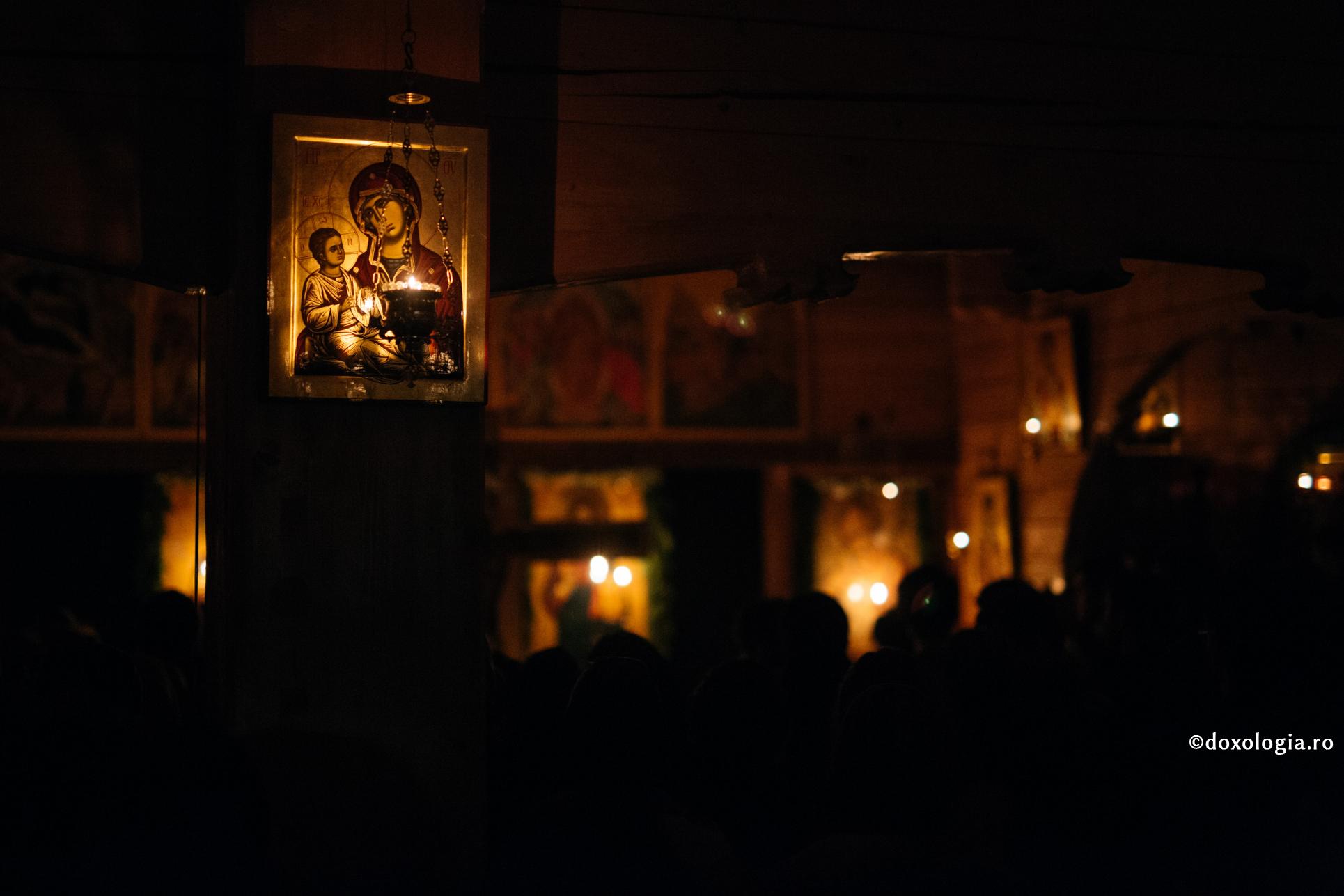 (Video) „Ușile pocăinței” - Corul Byzantion