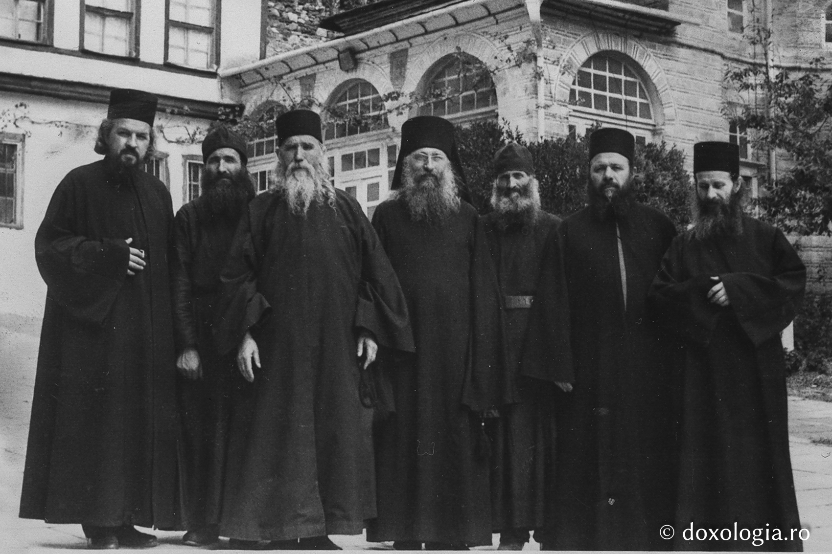 fotografie cu părintele Cleopa la Mănăstirea Rusikon