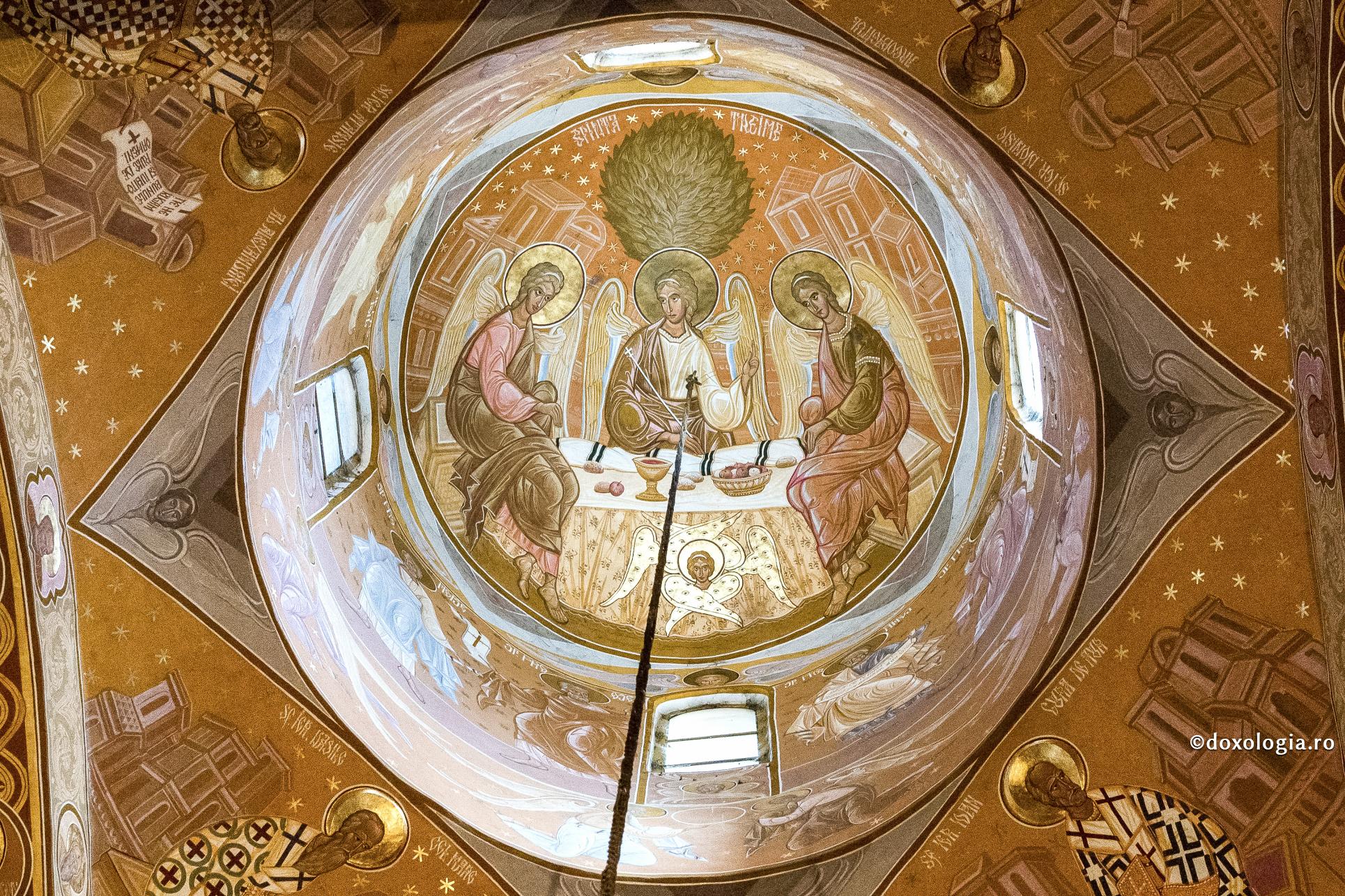 Bunătatea lui Dumnezeu nu ne părăsește niciodată