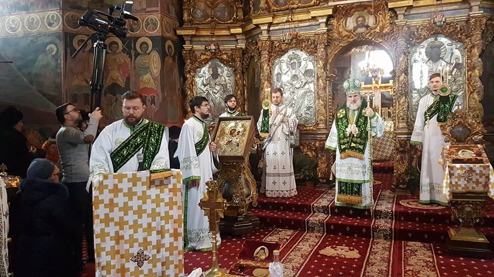 Slujbe arhiereşti în Duminica Izgonirii lui Adam din Rai