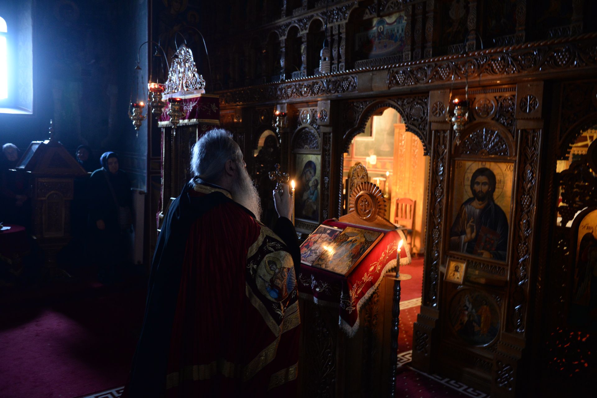 ”Viața creștină și în mod special, vremea Postului, este vreme în care suntem chemați să ne lepădăm de toate lucrurile și vicleniile vrăjmașului”