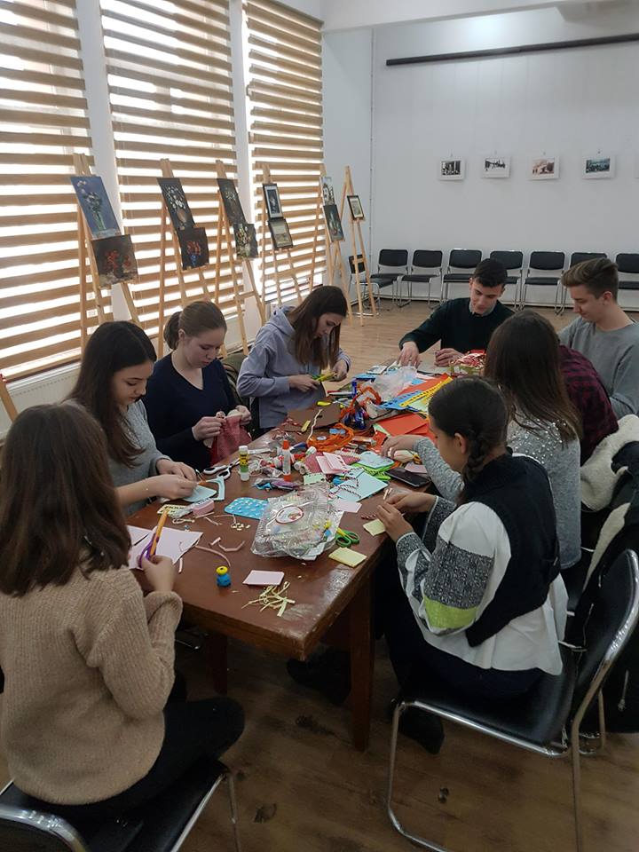 Mărțișoare oferite în dar de ATOR Târgu Neamț