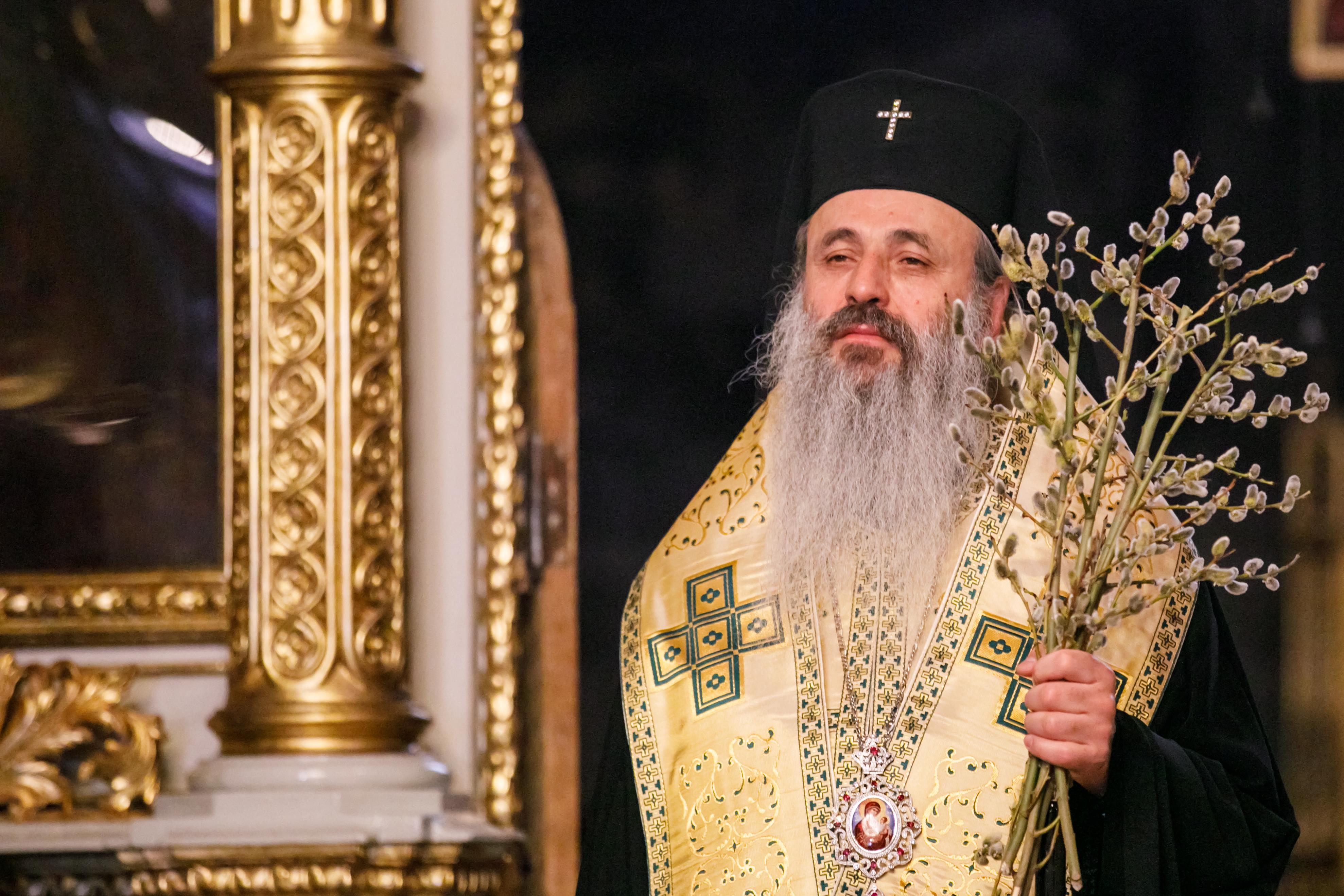 (Video) IPS Teofan: „Procesiunea în sine este un act de credință, de mărturisire și de nădejde”