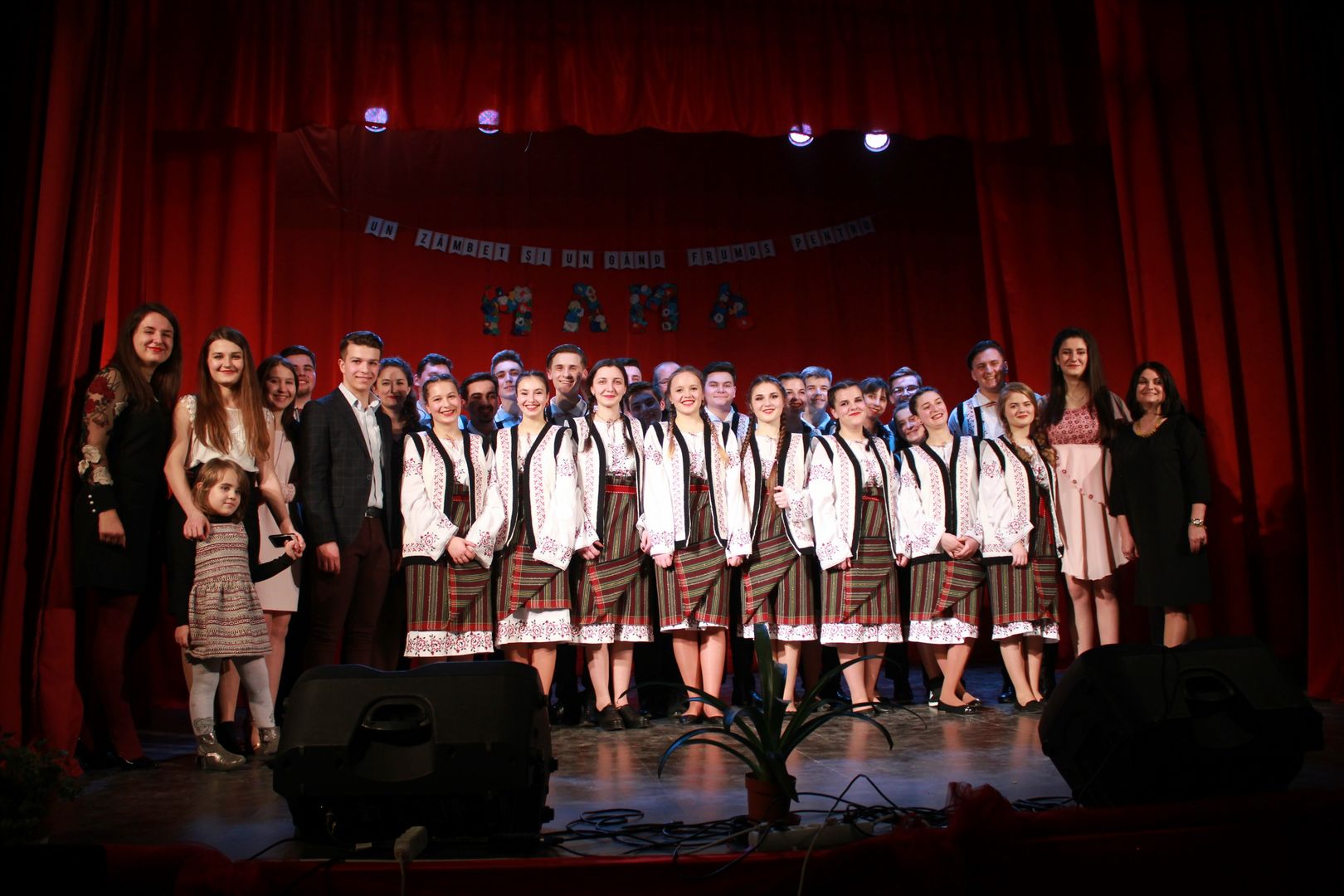 Spectacol organizat de elevii Seminarului Teologic Dorohoi