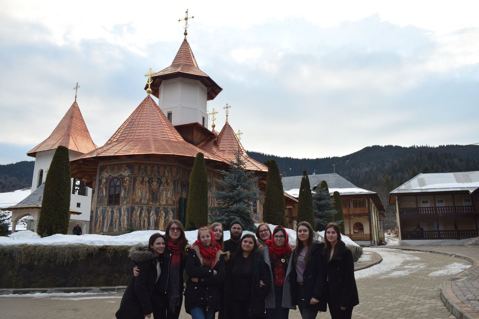 Tineri în căutare de frumos