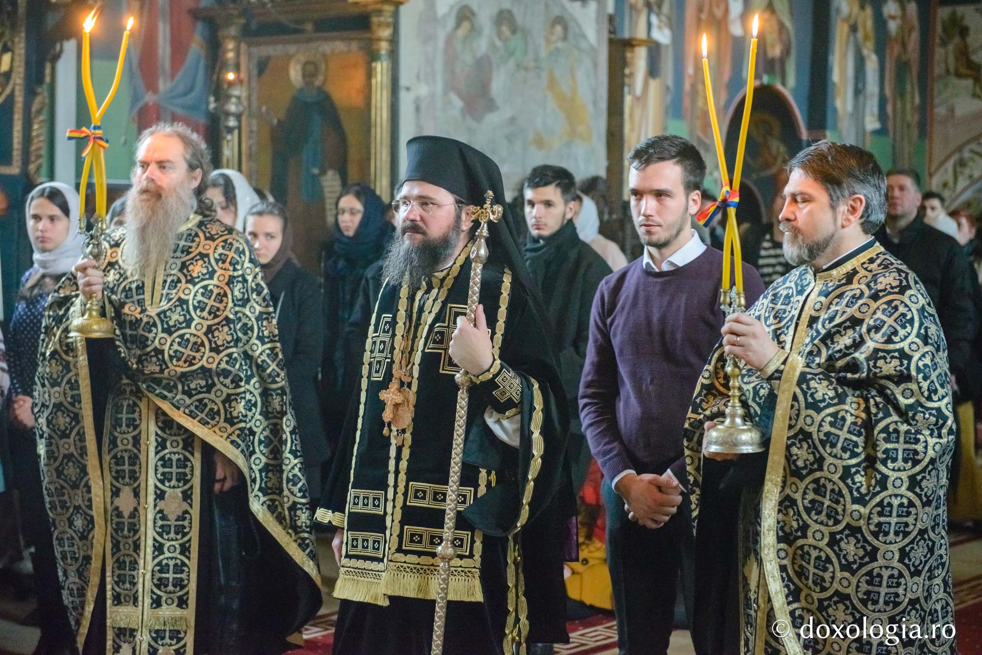 Sfânta Liturghie arhierească la Biserica „Sfântul Sava” din Iași