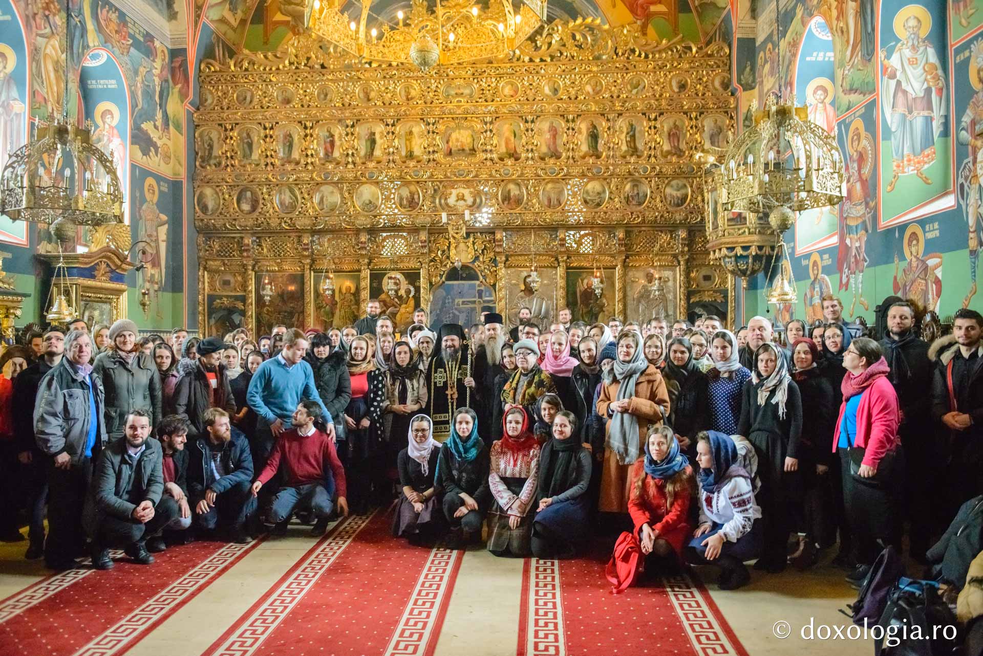 foto: Flavius Popa Sfânta Liturghie arhierească la Biserica „Sfântul Sava” din Iași