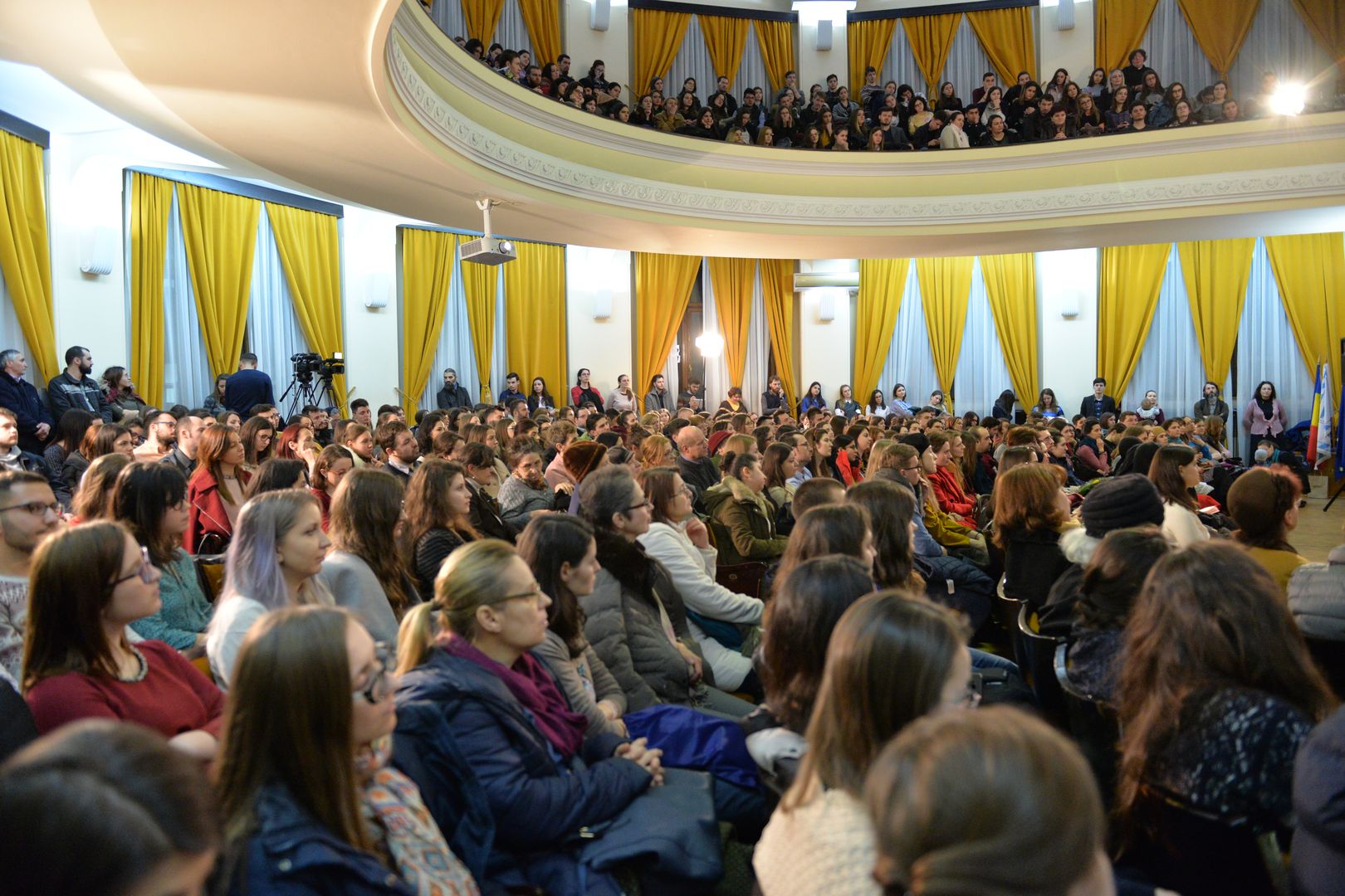 Conferinţă ASCOR susţinută de monahia Siluana Vlad