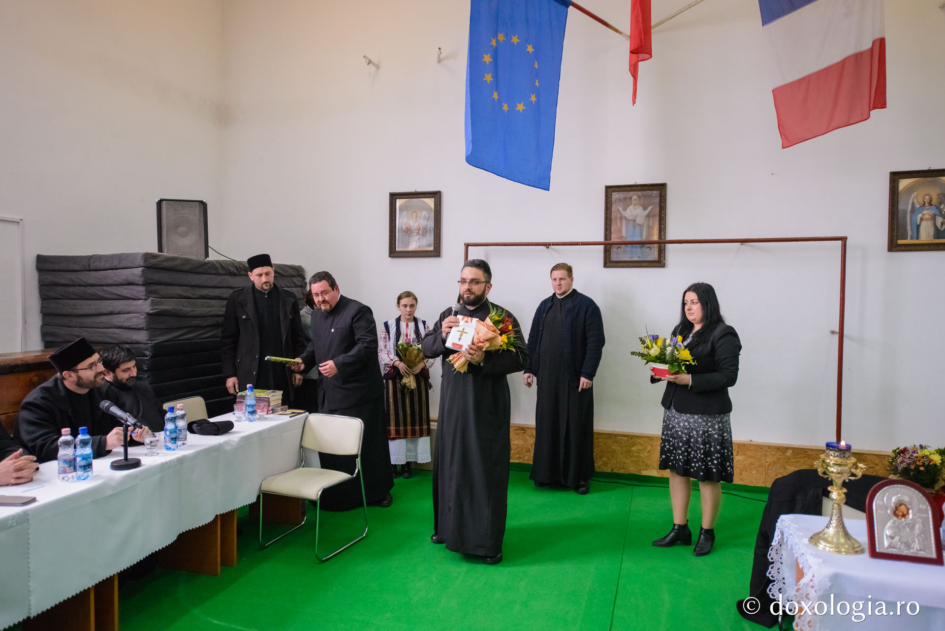 Conferinţă duhovnicească la Şcoala Prisăcani