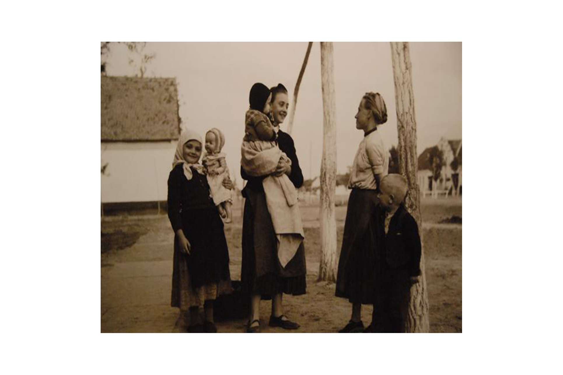 Satul tradiţional în aşteptarea Paştilor