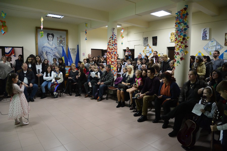 „Gala oamenilor cărora le pasă”, la Şcoala „Elena Cuza”