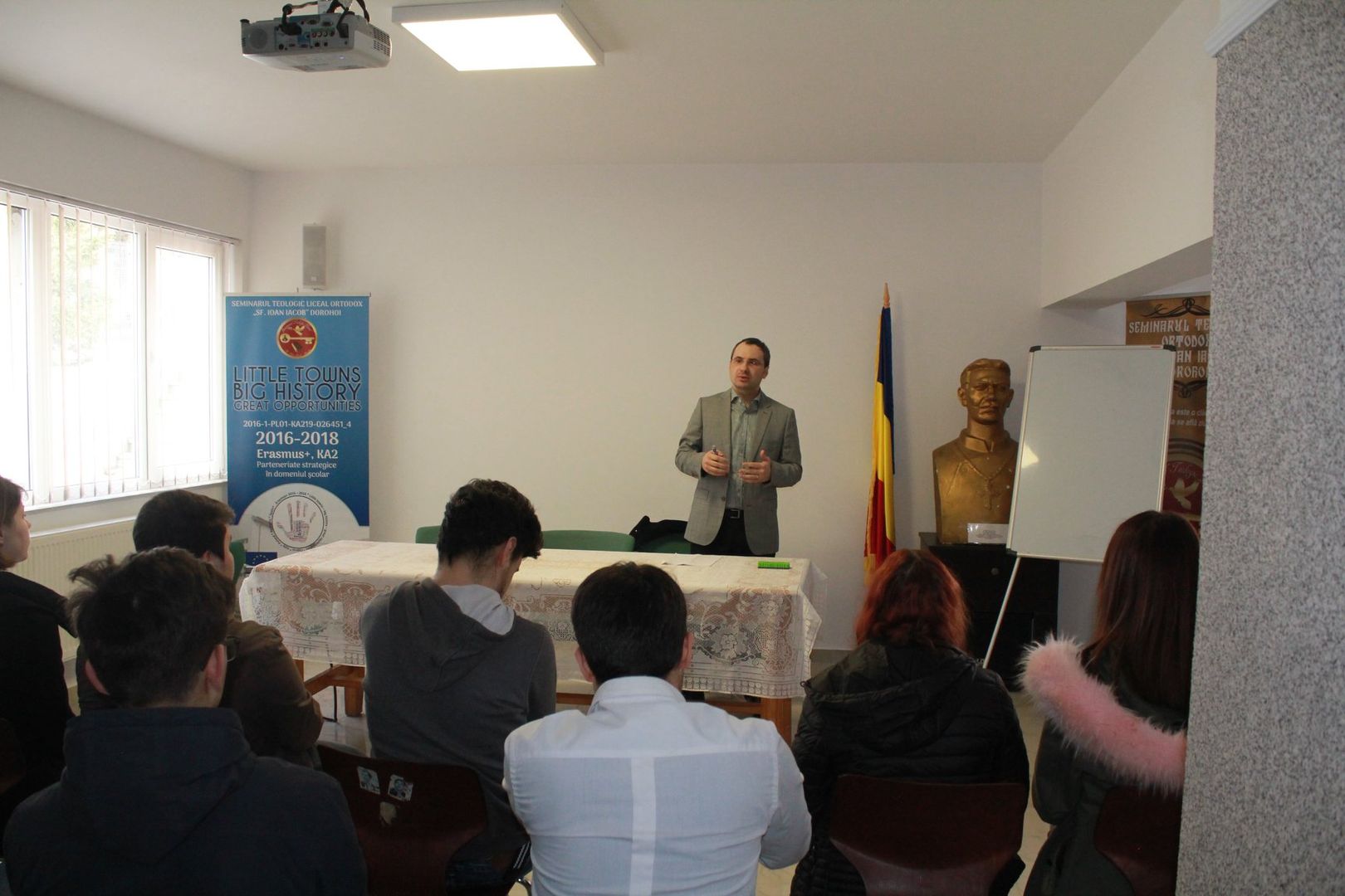 Ore de educaţie juridică la Seminarul Teologic Dorohoi