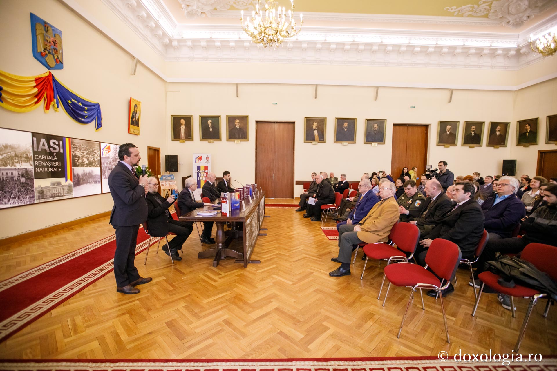 Slujbe de pomenire și evenimente culturale în Arhiepiscopia Iașilor, cu prilejul împlinirii a 100 de ani de la Unirea Basarabiei cu România