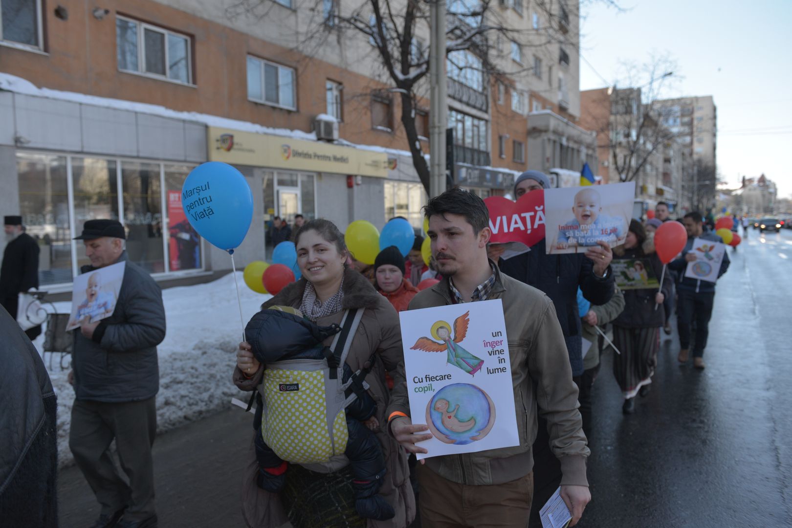 foto: Flavius Popa Mii de ieșeni la „Marșul pentru Viață” 2018