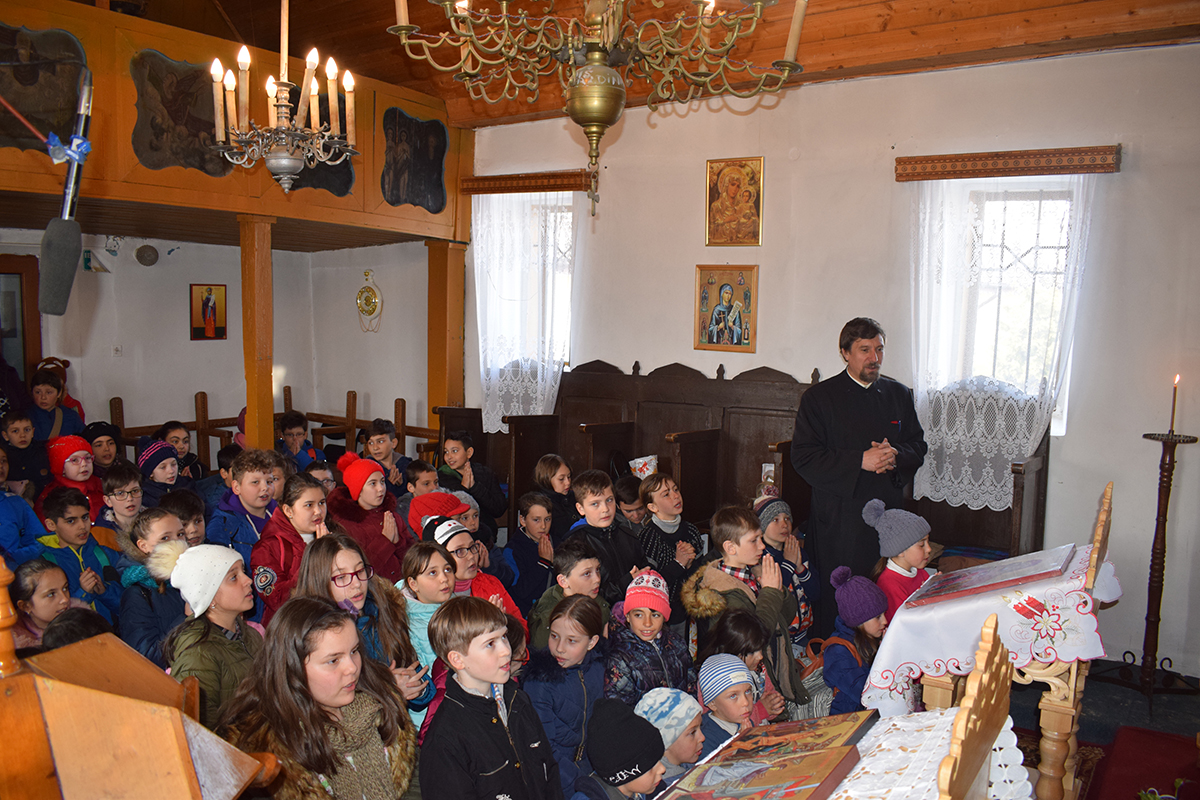 Activitate social-educațională la Parohia „Adormirea Maicii Domnului” - Grădinari