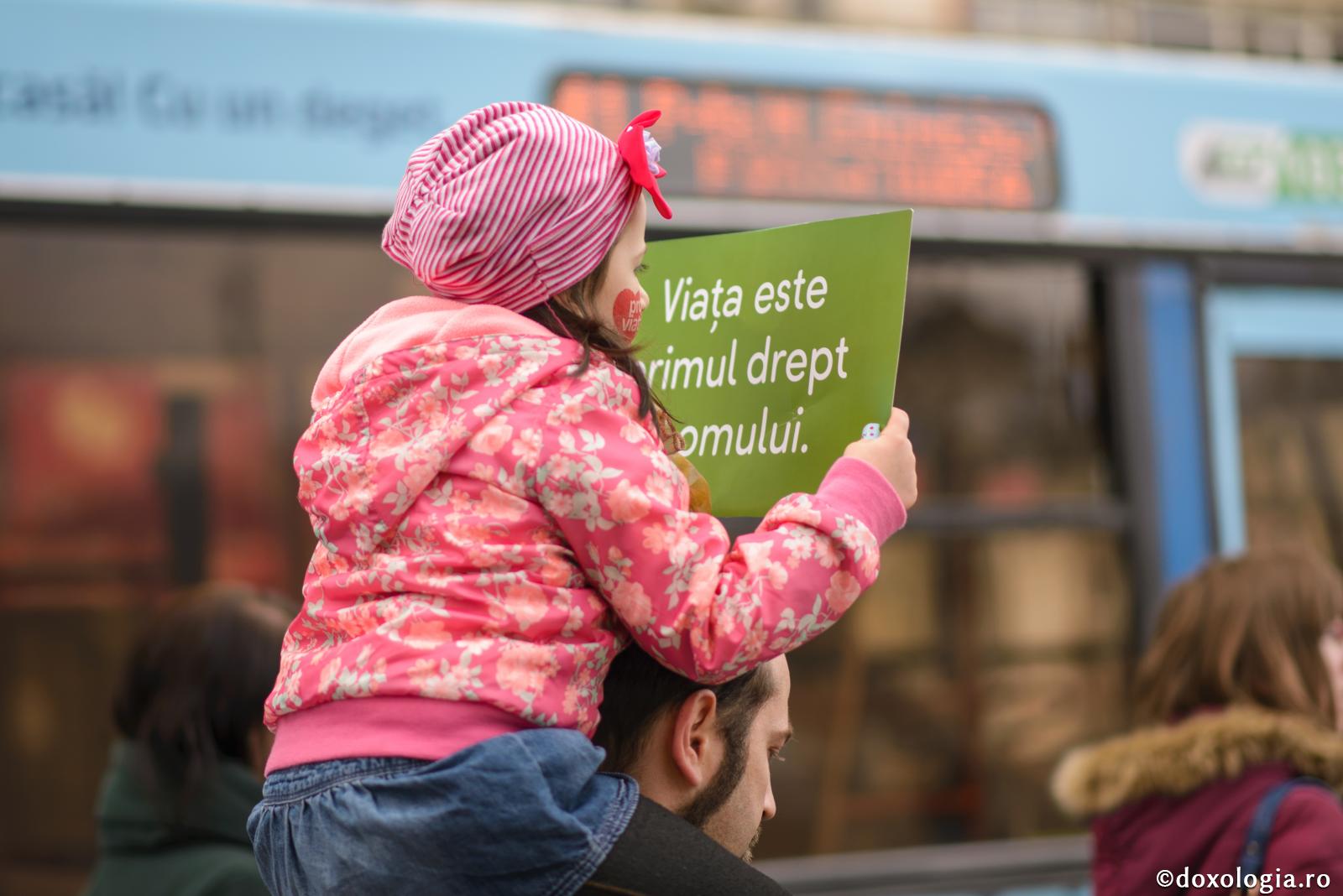 Alexandra Nadane, despre „Marşul pentru viaţă”: „Nu milităm pentru interzicerea avortului, ci pentru schimbarea inimilor oamenilor și forme practice de ajutor”