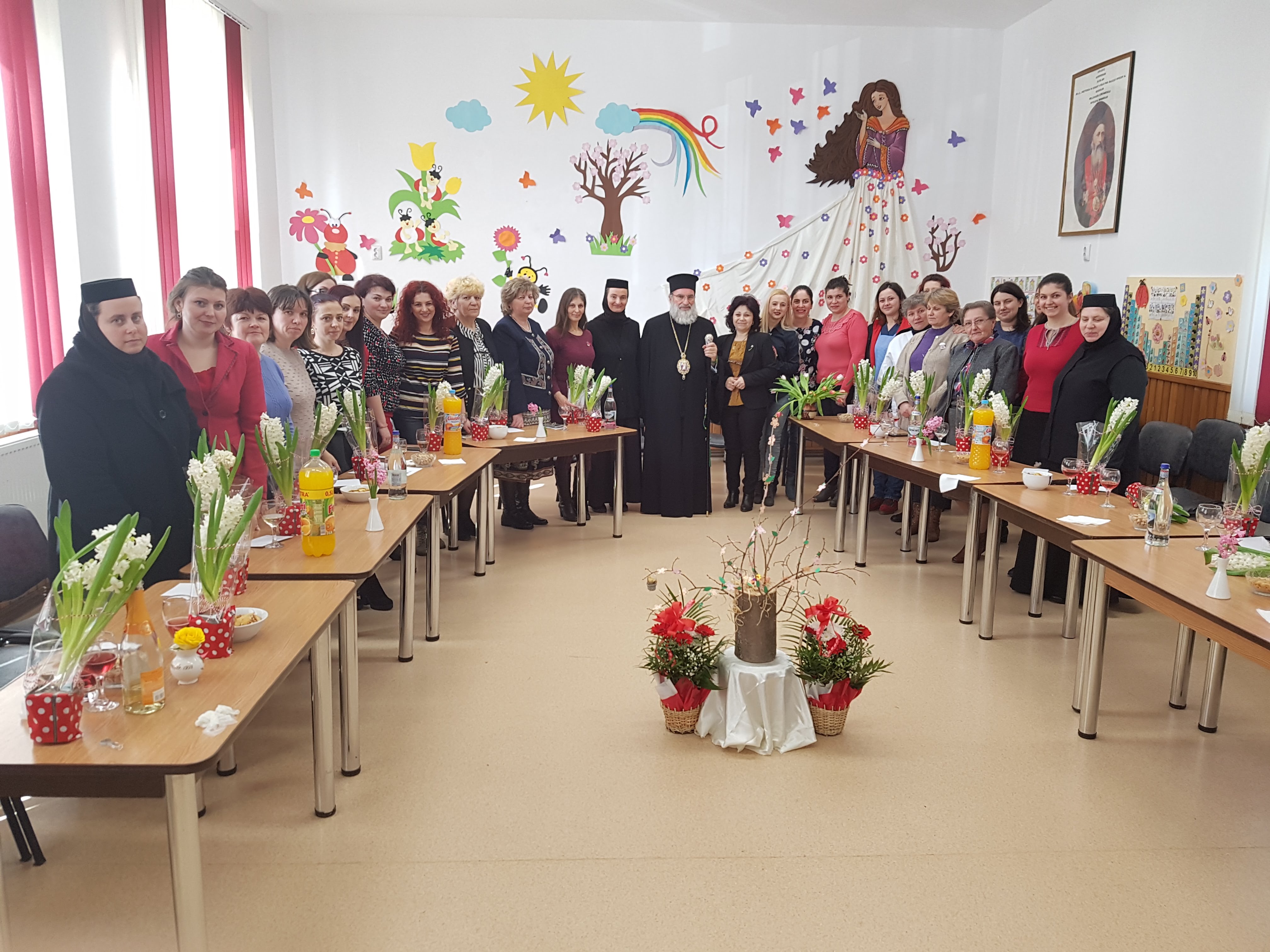 Flori în dar, cu prilejul zilei de 8 martie