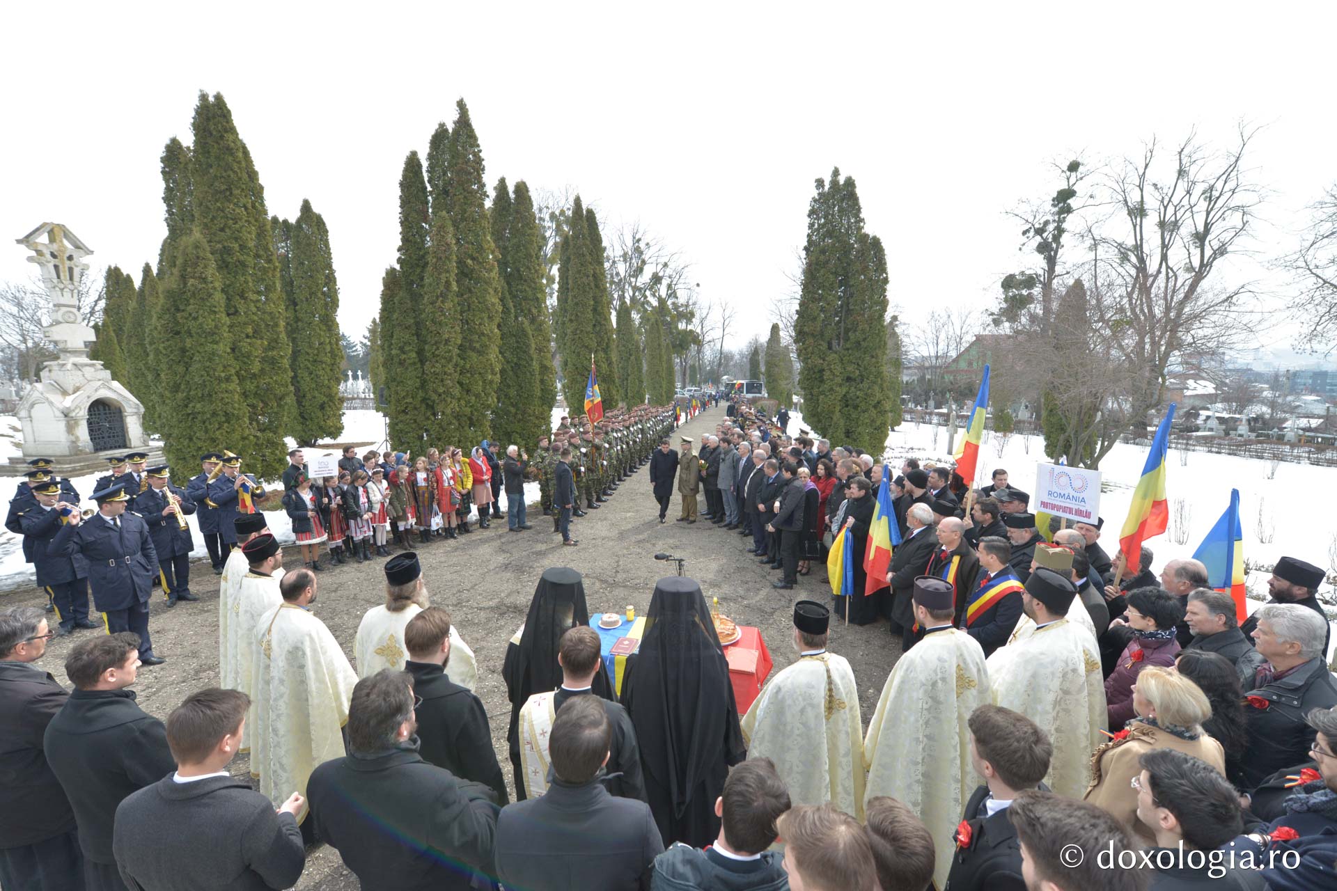 Slujbe de pomenire și evenimente culturale în Arhiepiscopia Iașilor, cu prilejul împlinirii a 100 de ani de la Unirea Basarabiei cu România