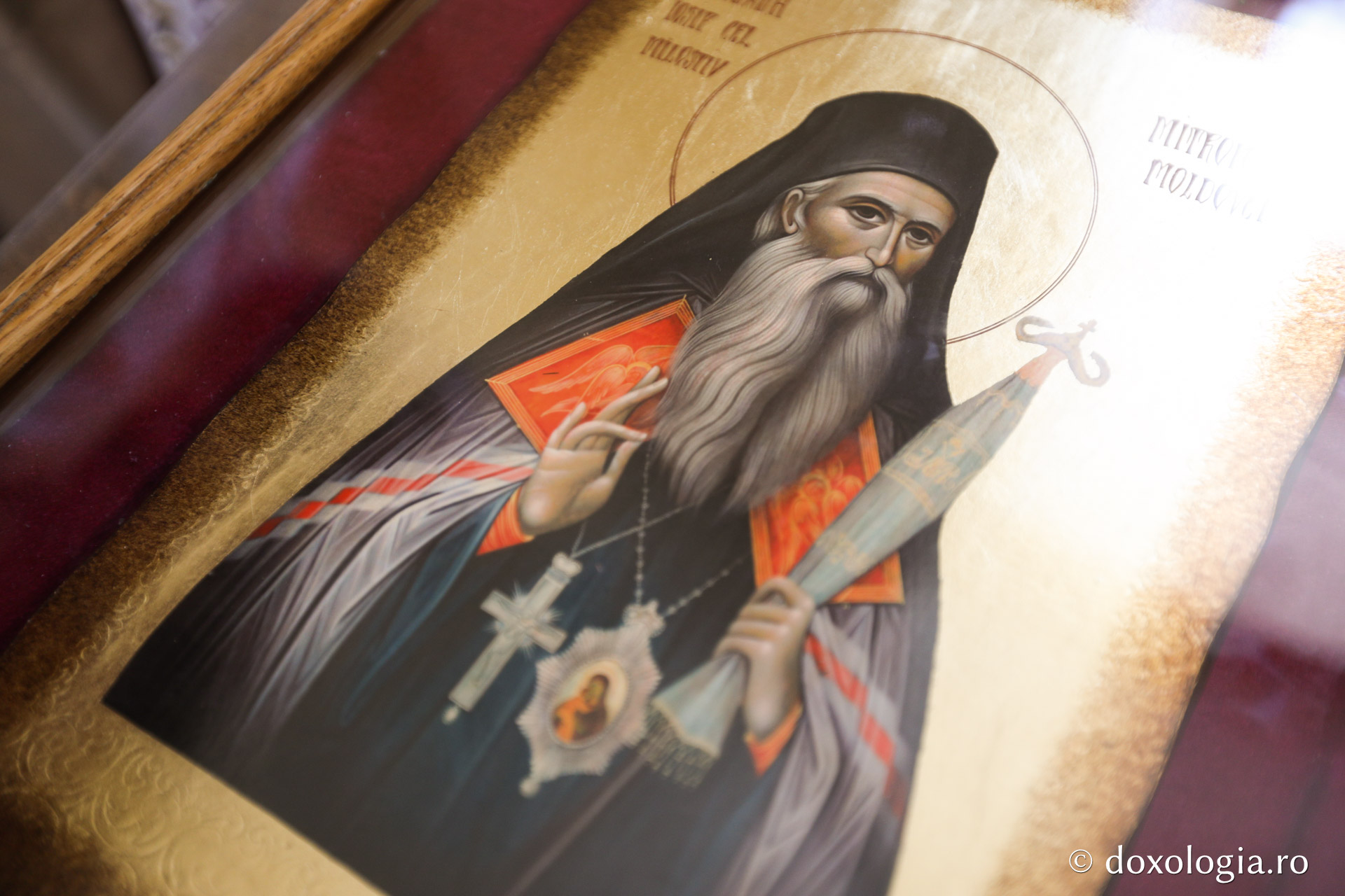 Foto: Ștefan Cojocariu Tomos Sinodal al Bisericii Ortodoxe Autocefale Române pentru Proclamarea Canonizării Sfântului Ierarh Iosif cel Milostiv, Mitropolitul Moldovei