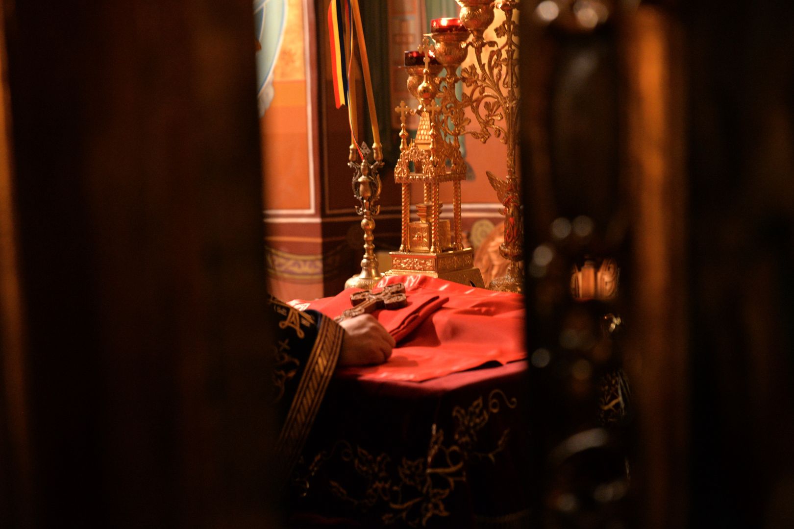 PS Ignatie a slujit la paraclisul Facultăţii de Teologie din Iaşi