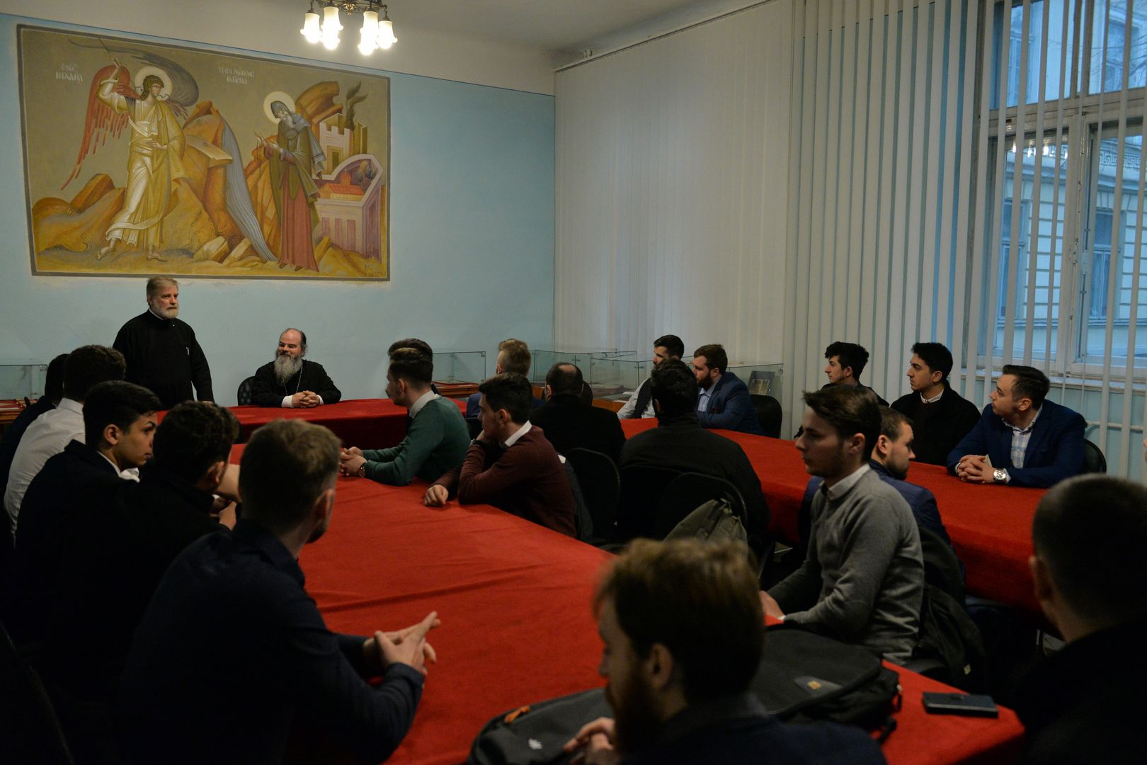 PS Ignatie a slujit la paraclisul Facultăţii de Teologie din Iaşi