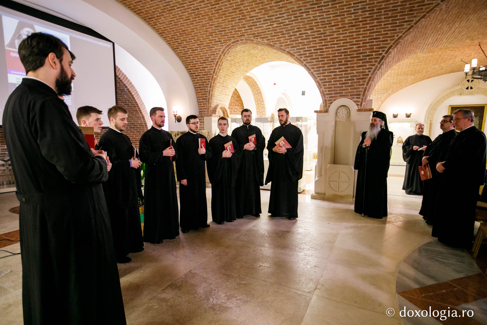 Eveniment dedicat Sfântului Iosif cel Milostiv la Muzeul Mitropolitan din Iași